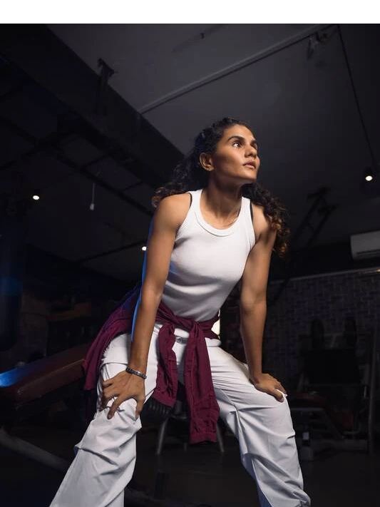 Shafaq Hasnain, Founder and CEO of FitBoot by SH, is committed to helping women achieve stronger, healthier, and more confident lives.